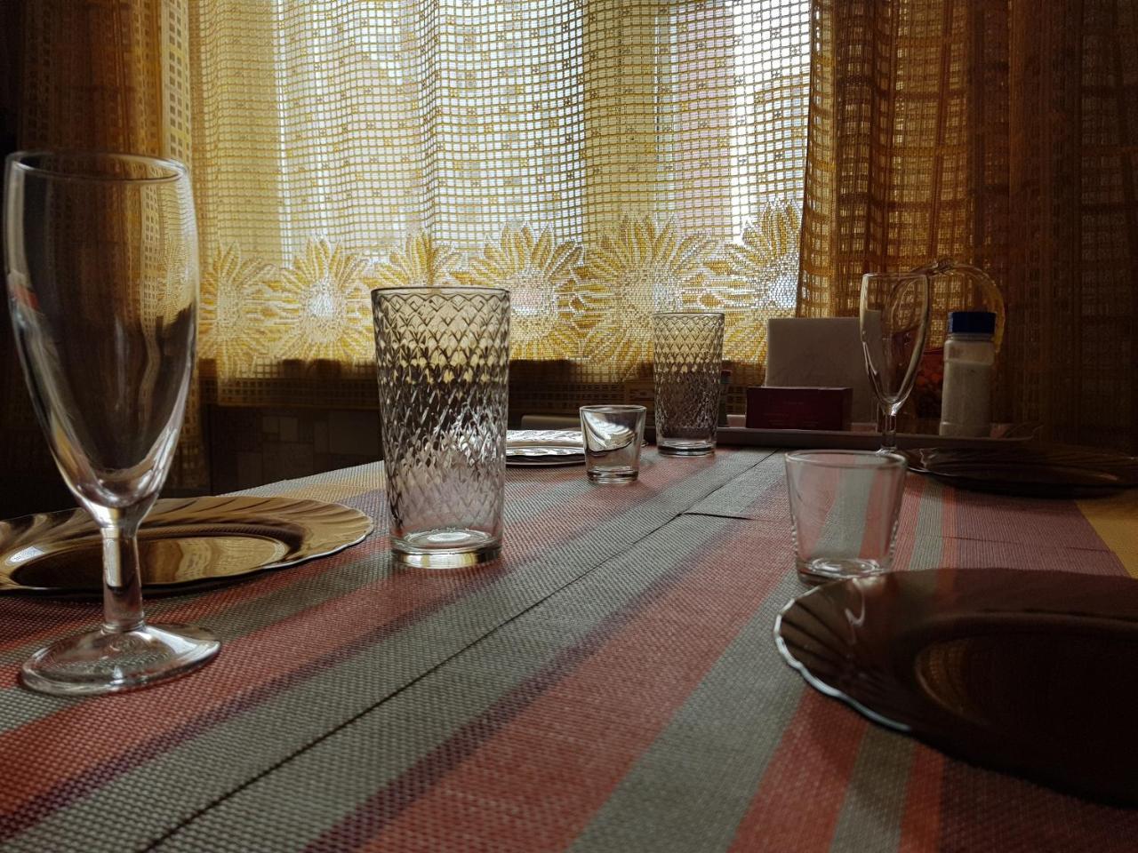 Apartment On Metro Mihalova Minszk Kültér fotó